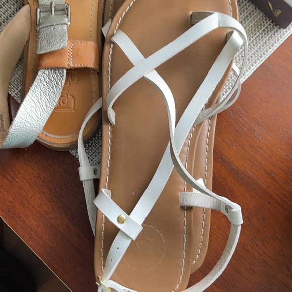 Sandals size 10 - Picture 5 of 6